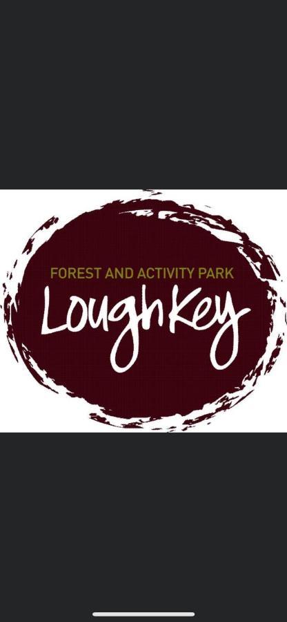Lough Key Luxury Riverfront Apartment Cootehall エクステリア 写真